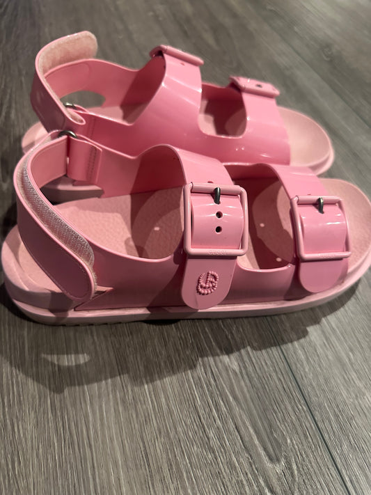 Gucci sandals