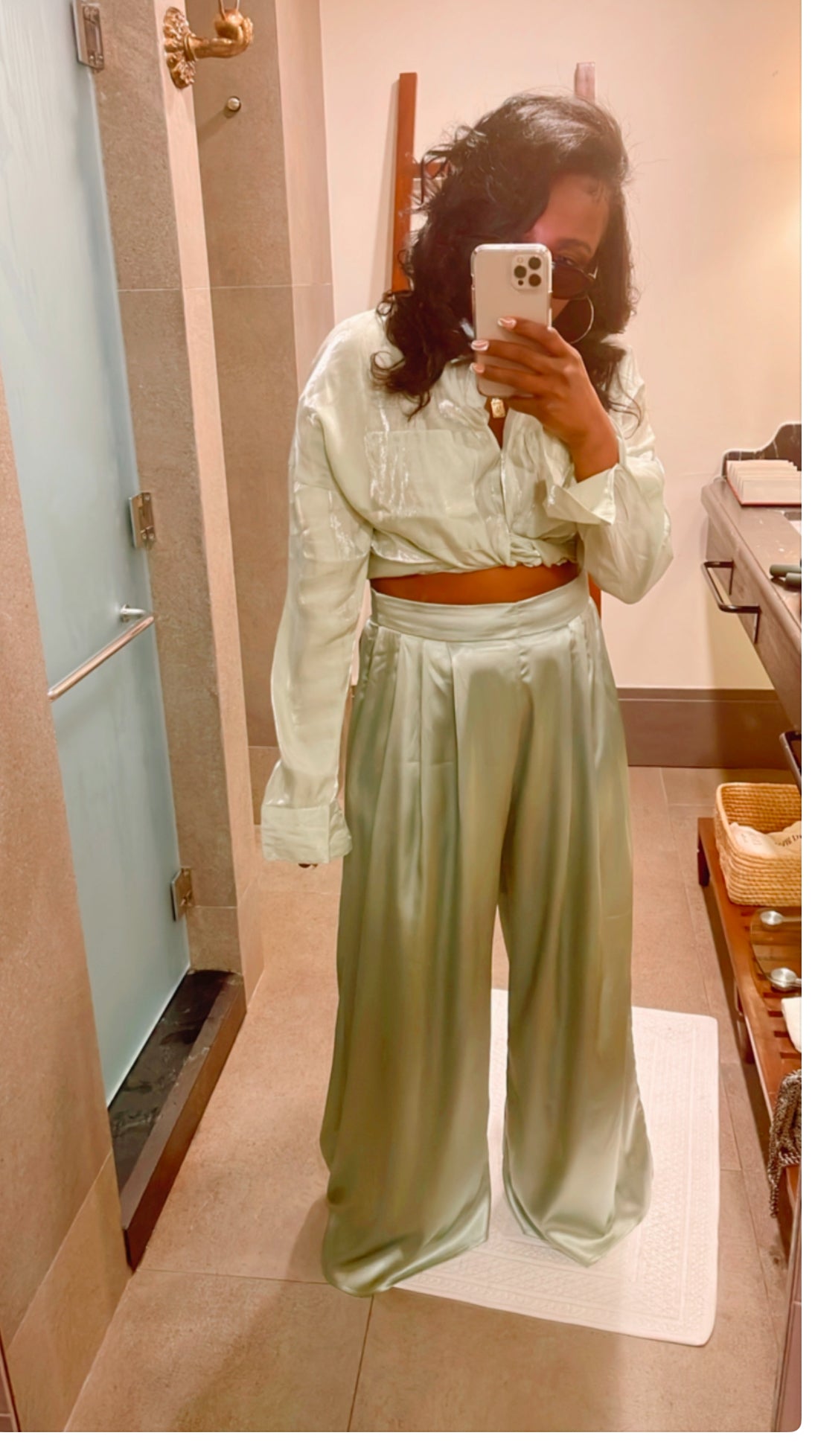 Satin like ultra wide leg pant